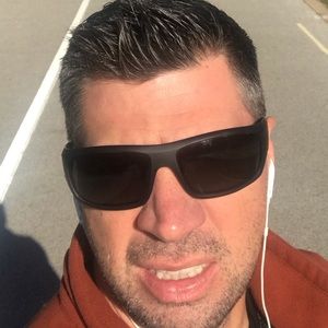 Meet your Posher, Chad